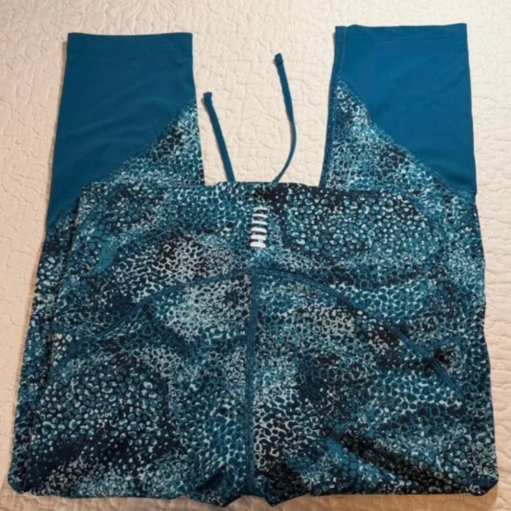 Under Armour Size Medium Teal Patterned Compressi… - image 3